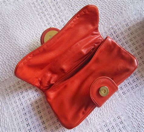 red gucci clutch bag|gucci hysteria clutch.